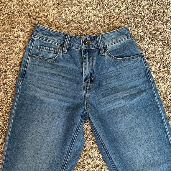 Empyre Women’s Medium Wash Denim High Waisted Straight Leg Eileen Mom Jeans sz 0 - Picture 3 of 7